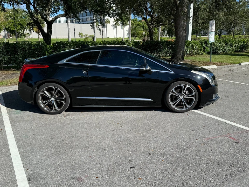 2016 Cadillac ELR - Image 4 of 21