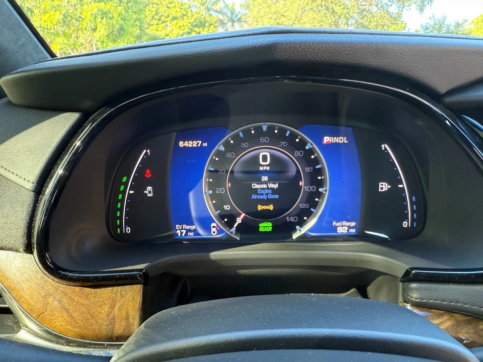 2016 Cadillac ELR - Image 16 of 21