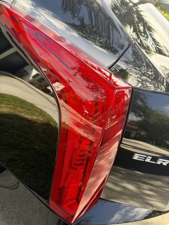 2016 Cadillac ELR - Image 19 of 21