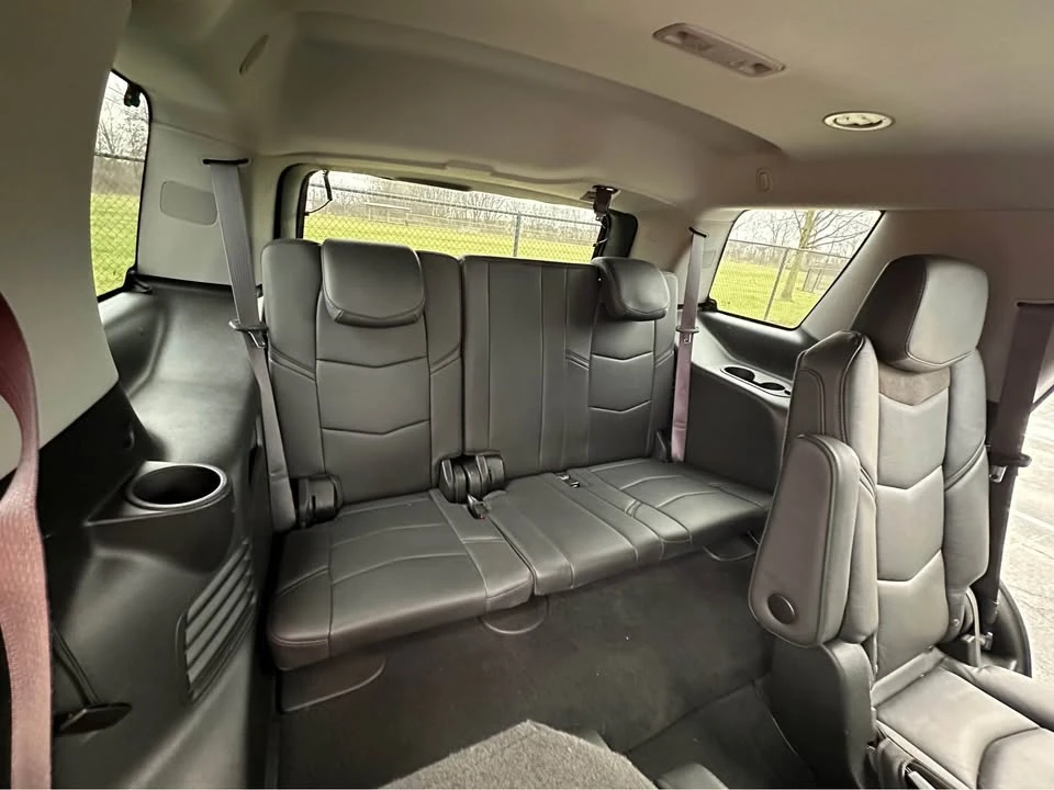 2016 Cadillac Escalade 4th Gen - Image 9 of 10