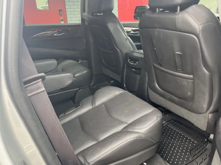 2016 Cadillac Escalade 4th Gen - Image 14 of 19