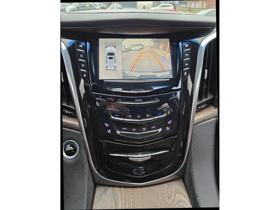 2016 Cadillac Escalade 4th Gen - Image 16 of 20