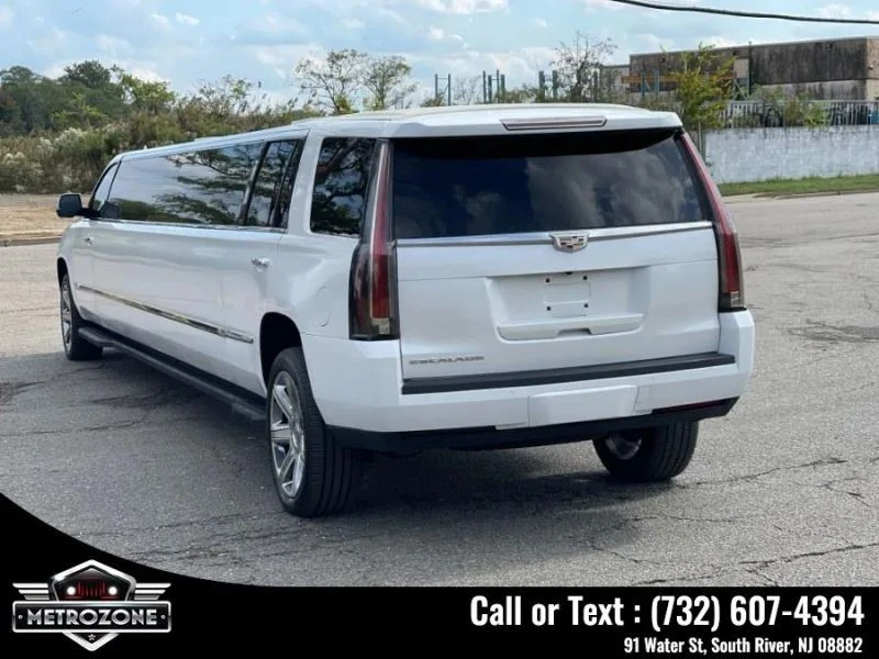 2016 Cadillac Escalade 4th Gen - Image 4 of 12