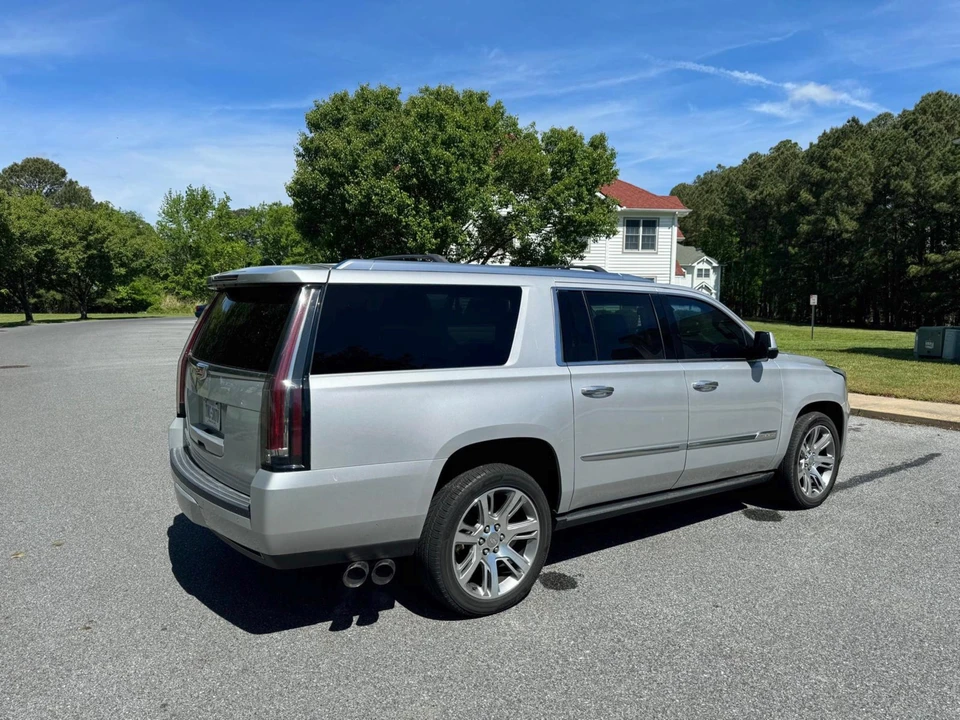 2016 Cadillac Escalade 4th Gen - Image 13 of 31
