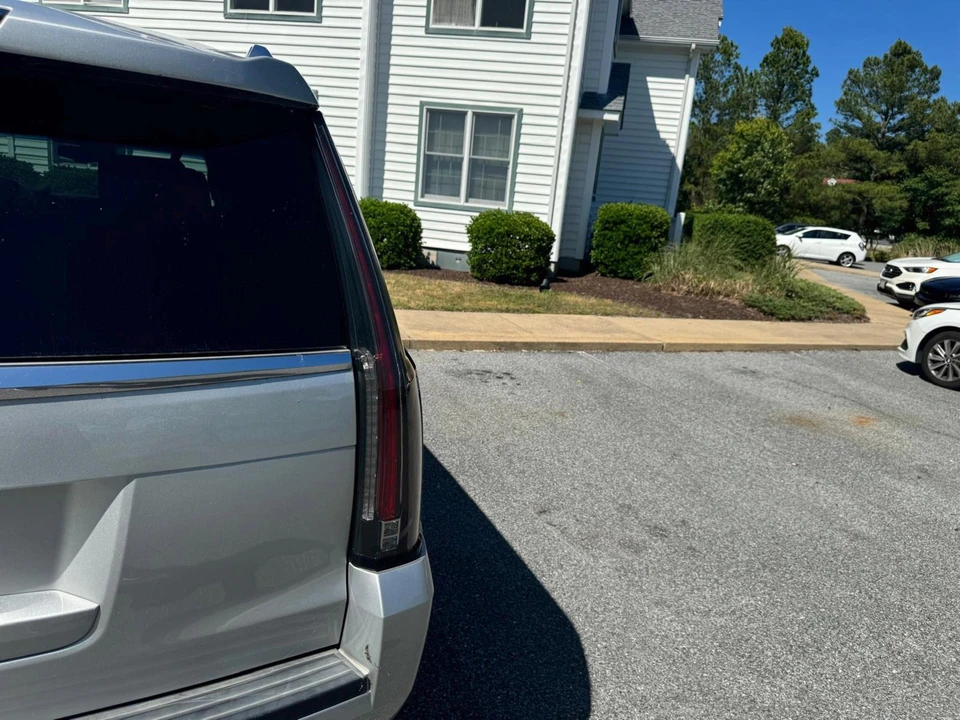 2016 Cadillac Escalade 4th Gen - Image 22 of 31