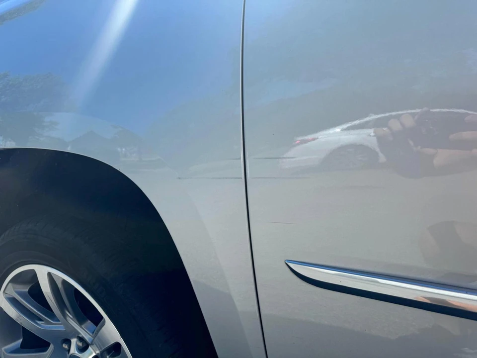2016 Cadillac Escalade 4th Gen - Image 28 of 31