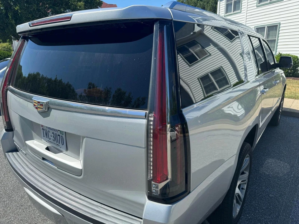 2016 Cadillac Escalade 4th Gen - Image 23 of 31