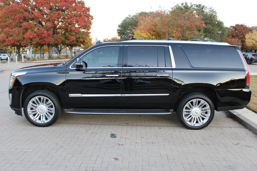 2016 Cadillac Escalade 4th Gen - Image 10 of 31