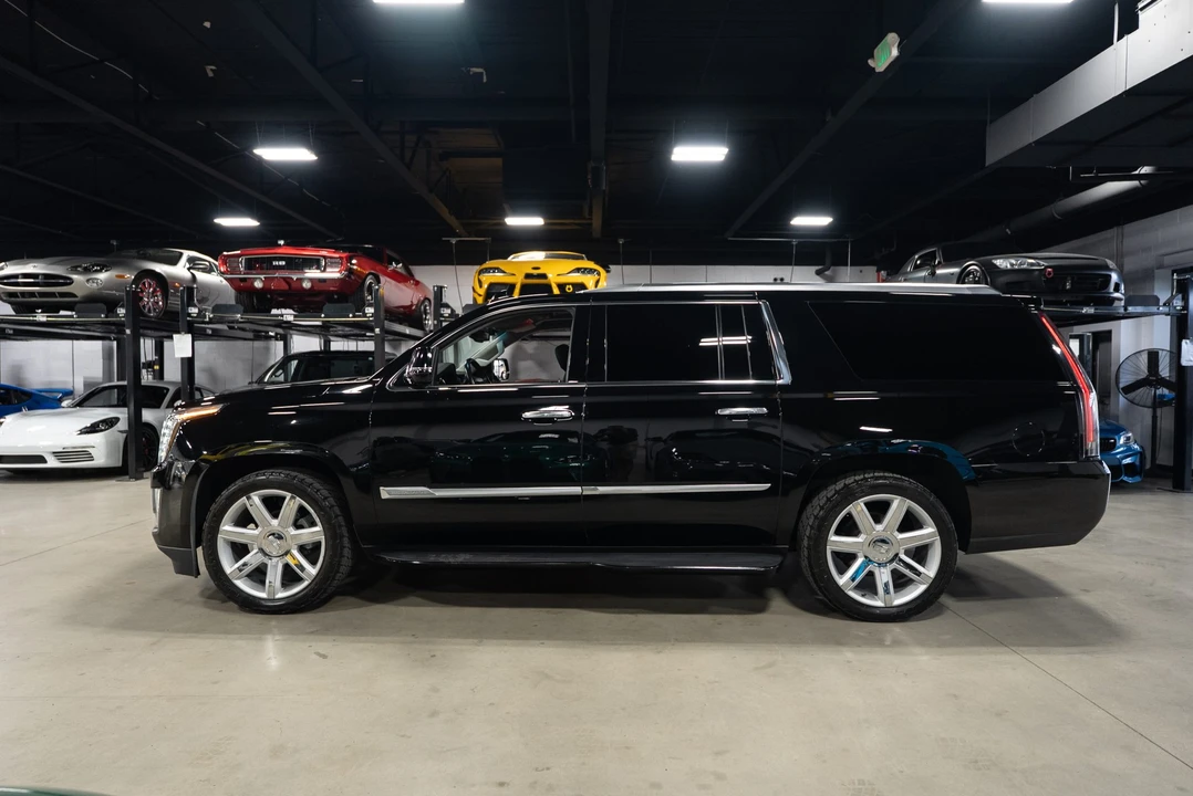 2016 Cadillac Escalade 4th Gen - Image 3 of 31