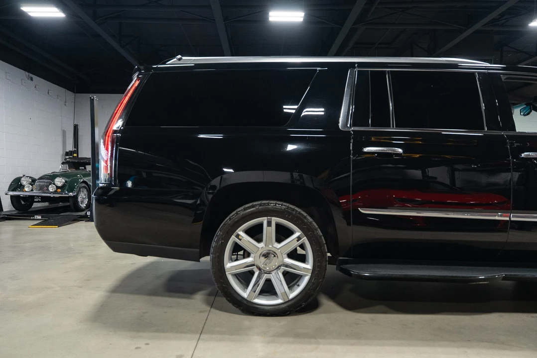 2016 Cadillac Escalade 4th Gen - Image 12 of 31