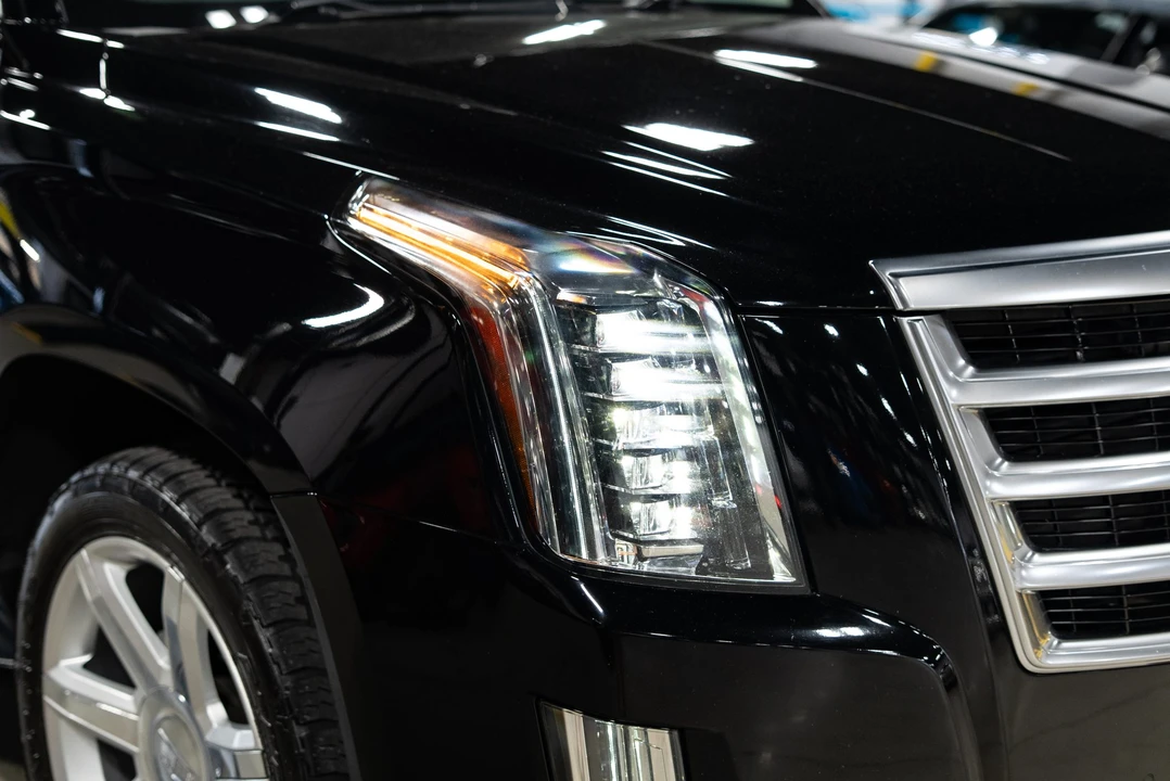2016 Cadillac Escalade 4th Gen - Image 14 of 31