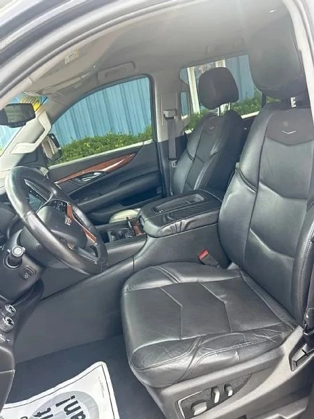 2016 Cadillac Escalade 4th Gen - Image 5 of 12