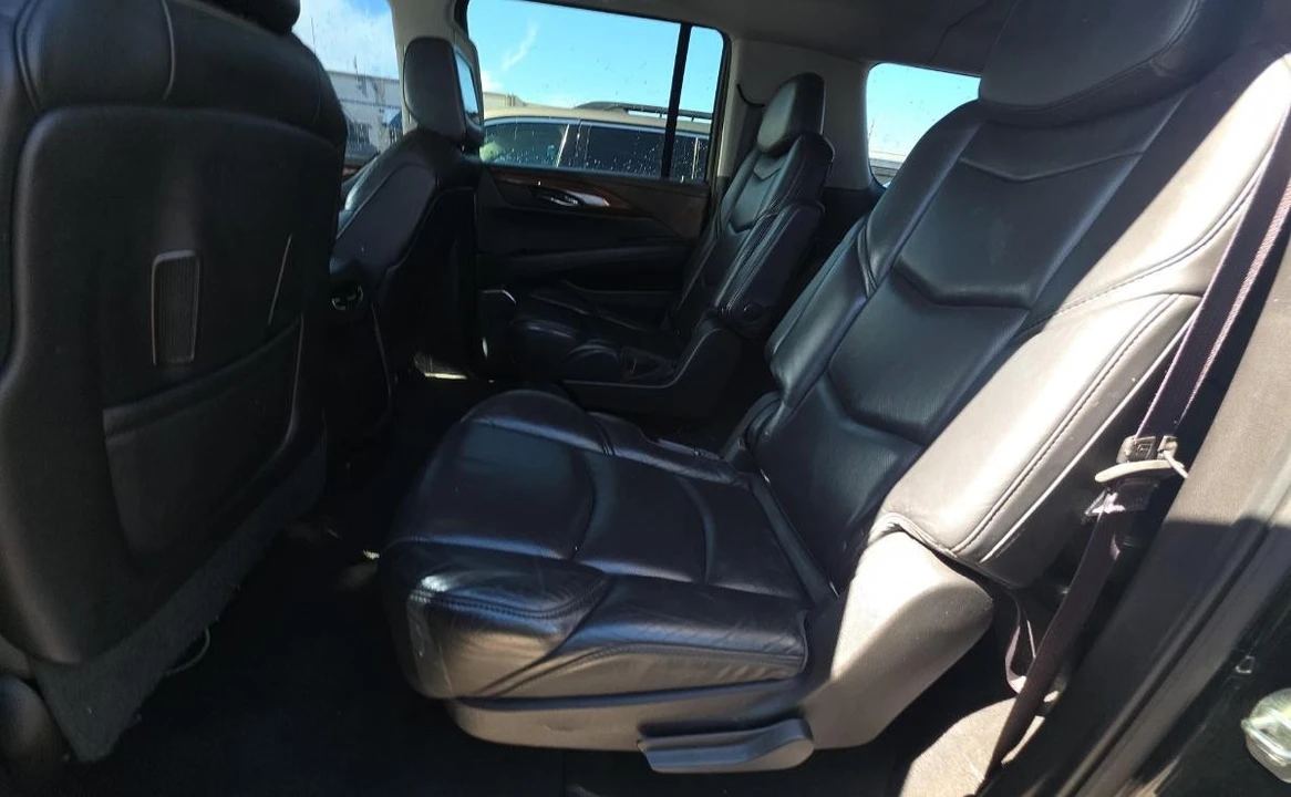 2016 Cadillac Escalade 4th Gen - Image 12 of 14