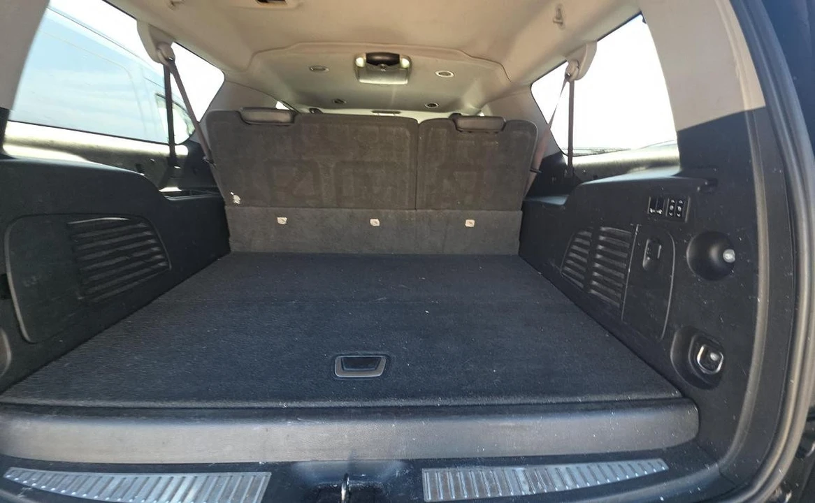 2016 Cadillac Escalade 4th Gen - Image 14 of 14