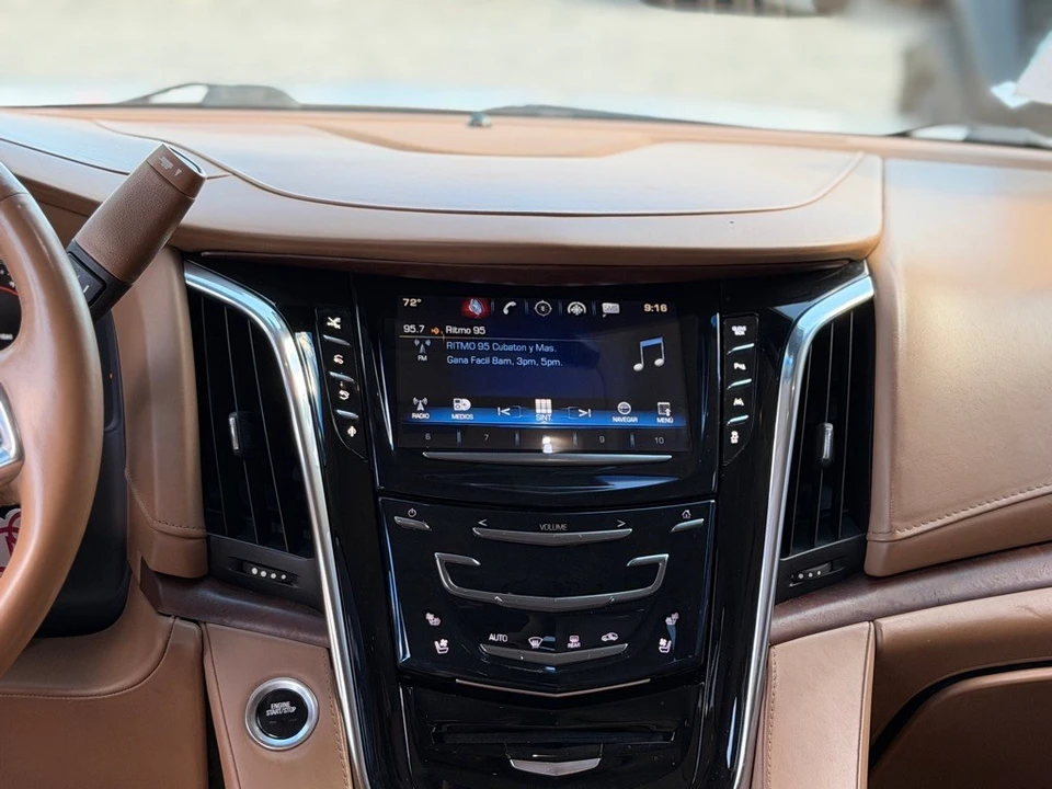 2016 Cadillac Escalade 4th Gen - Image 14 of 21