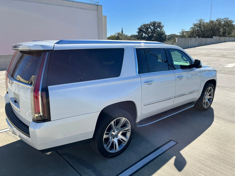 2016 Cadillac Escalade 4th Gen - Image 14 of 31