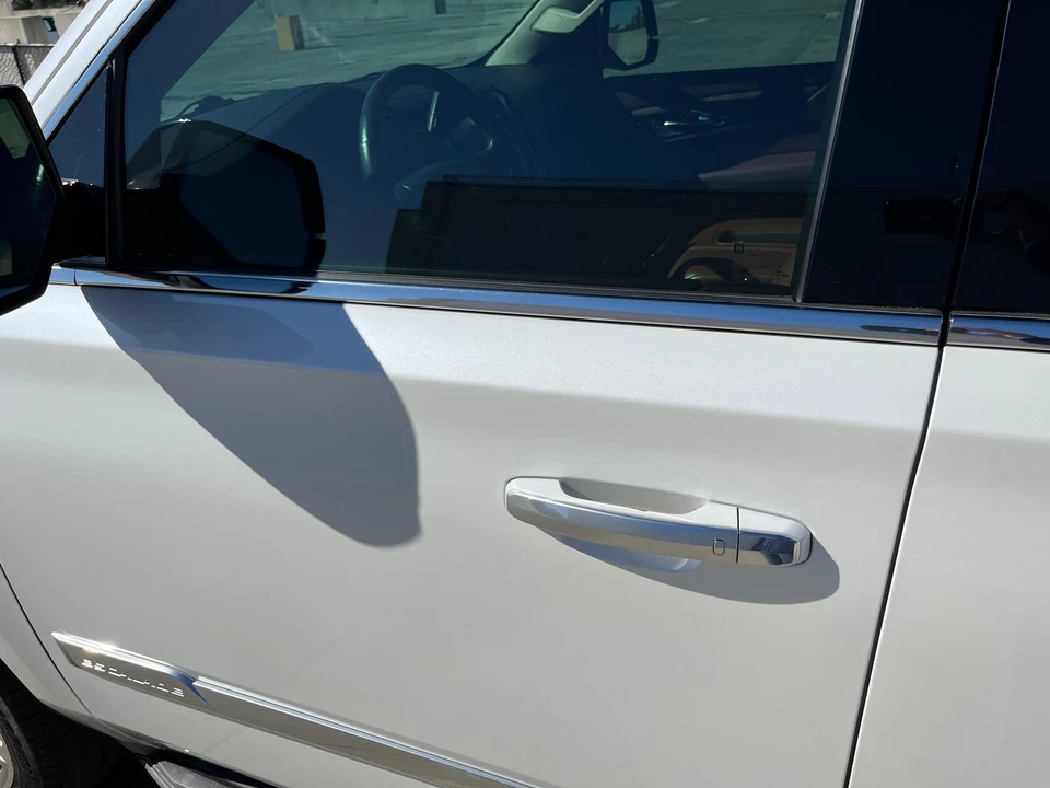 2016 Cadillac Escalade 4th Gen - Image 24 of 31