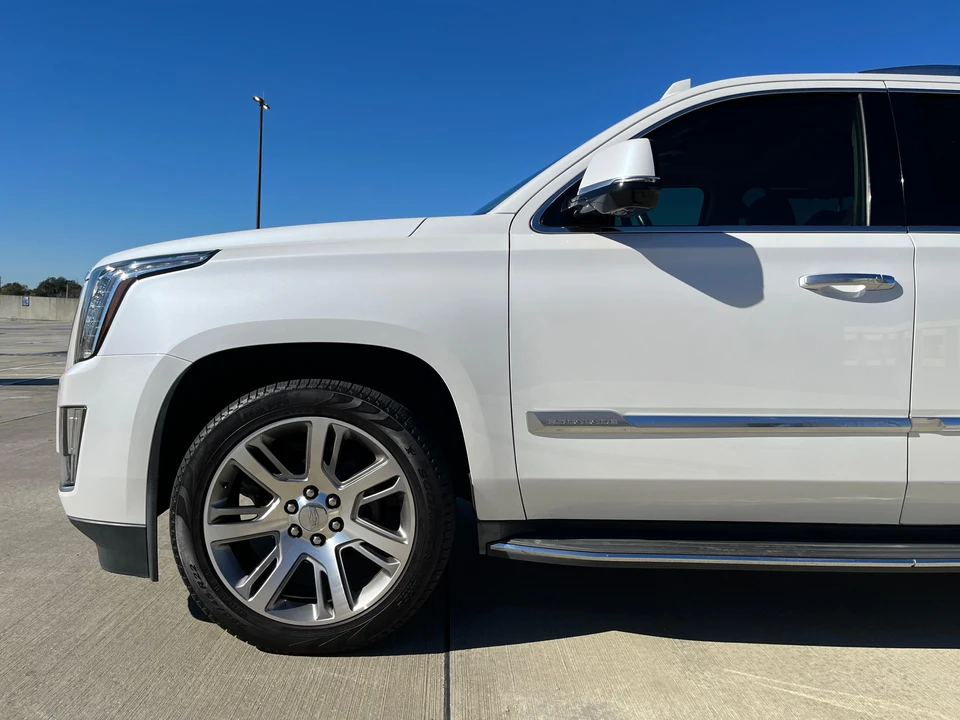 2016 Cadillac Escalade 4th Gen - Image 23 of 31