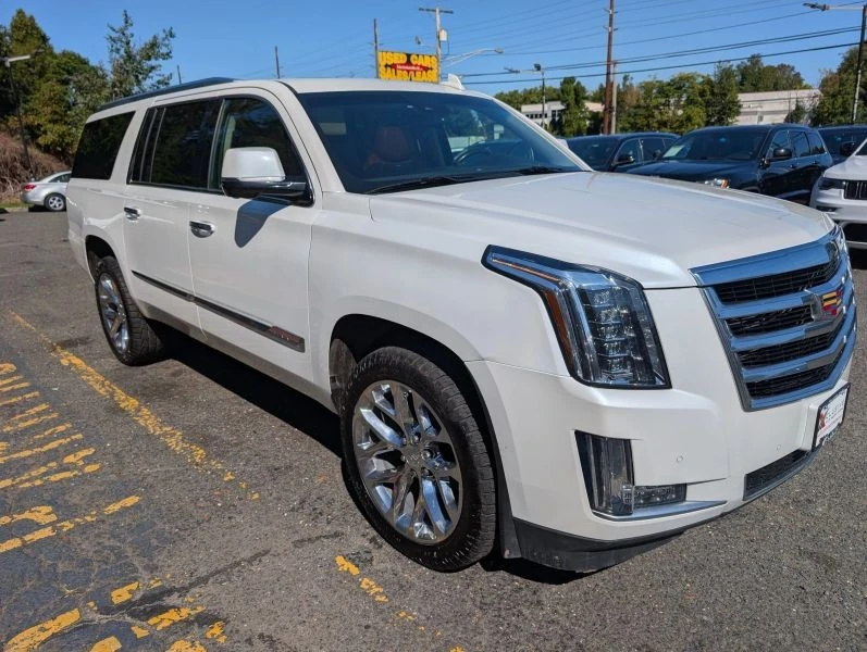 2016 Cadillac Escalade 4th Gen - Image 4 of 12