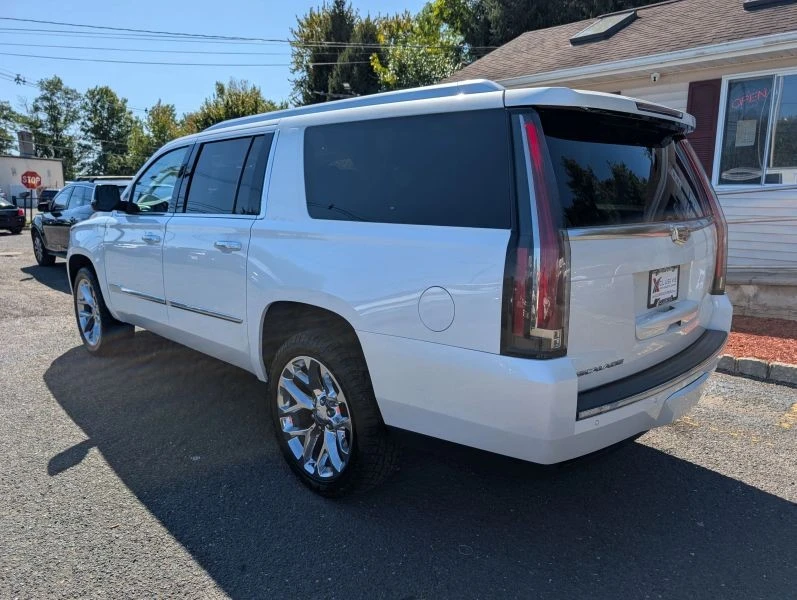 2016 Cadillac Escalade 4th Gen - Image 2 of 12