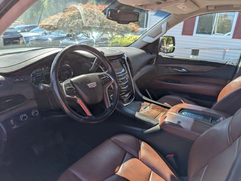 2016 Cadillac Escalade 4th Gen - Image 8 of 12