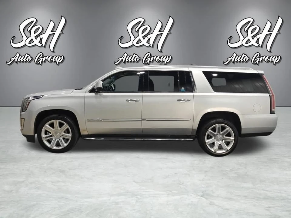 2016 Cadillac Escalade 4th Gen - Image 17 of 18