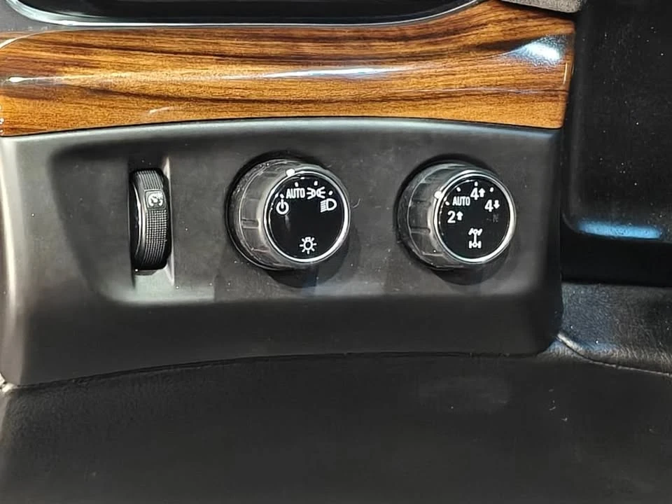 2016 Cadillac Escalade 4th Gen - Image 6 of 18