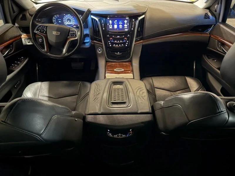 2016 Cadillac Escalade 4th Gen - Image 8 of 12