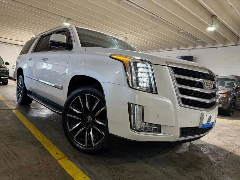 2016 Cadillac Escalade 4th Gen - Image 5 of 12