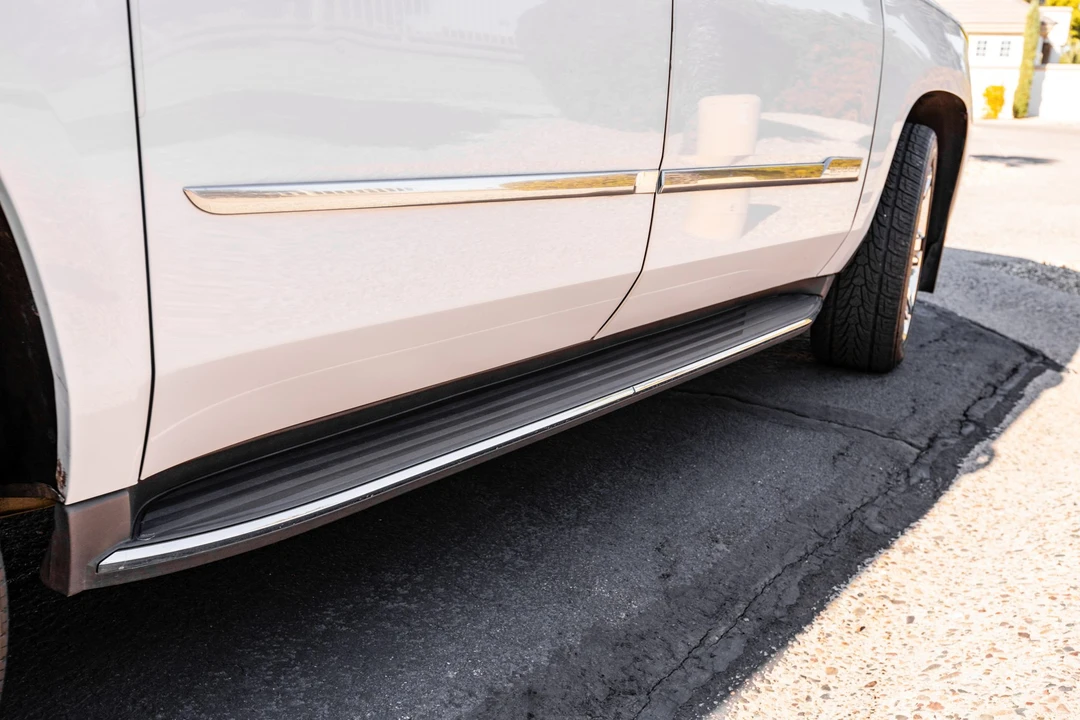2016 Cadillac Escalade 4th Gen - Image 25 of 31