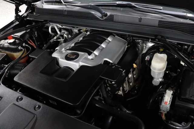 2016 Cadillac Escalade 4th Gen - Image 16 of 21