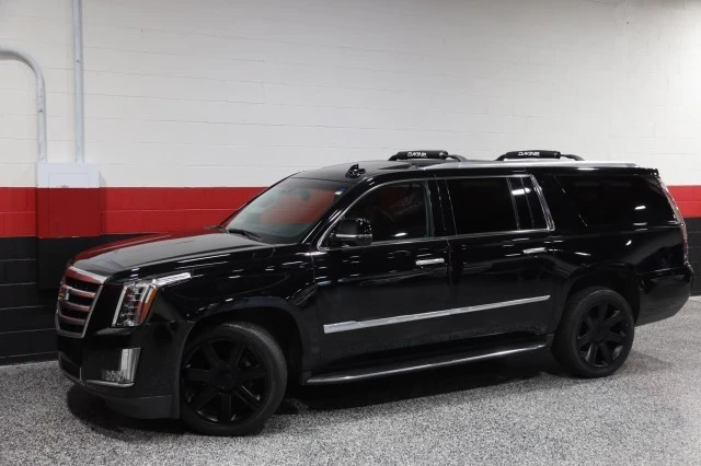 2016 Cadillac Escalade 4th Gen - Image 18 of 21