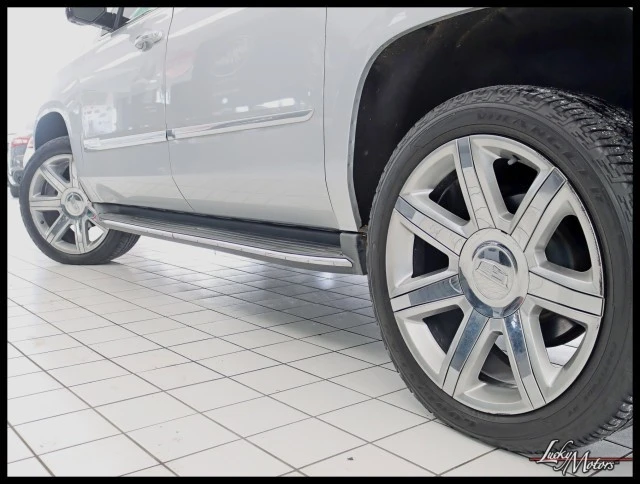 2016 Cadillac Escalade 4th Gen - Image 10 of 12