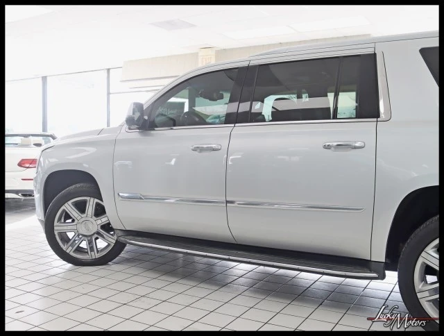 2016 Cadillac Escalade 4th Gen - Image 9 of 12