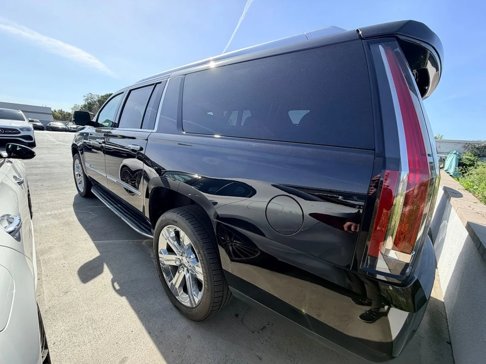 2016 Cadillac Escalade 4th Gen - Image 5 of 6