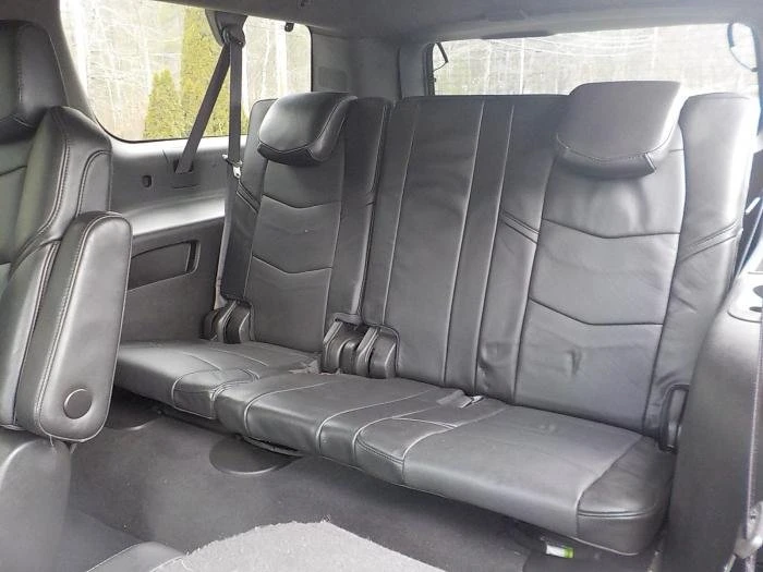 2016 Cadillac Escalade 4th Gen - Image 9 of 15