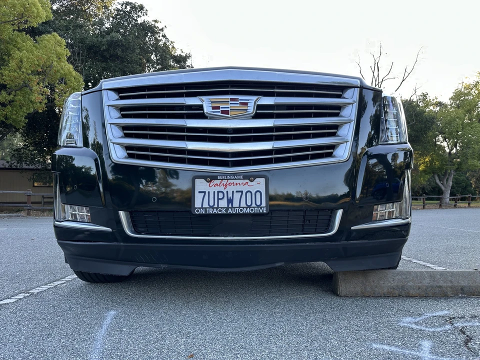 2016 Cadillac Escalade 4th Gen - Image 16 of 31