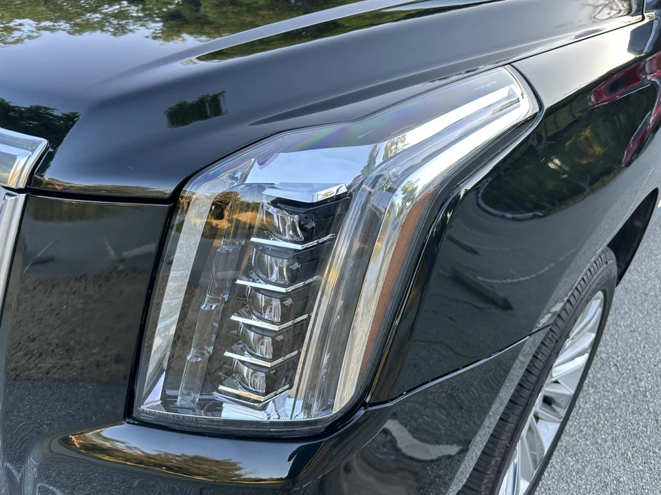 2016 Cadillac Escalade 4th Gen - Image 20 of 31