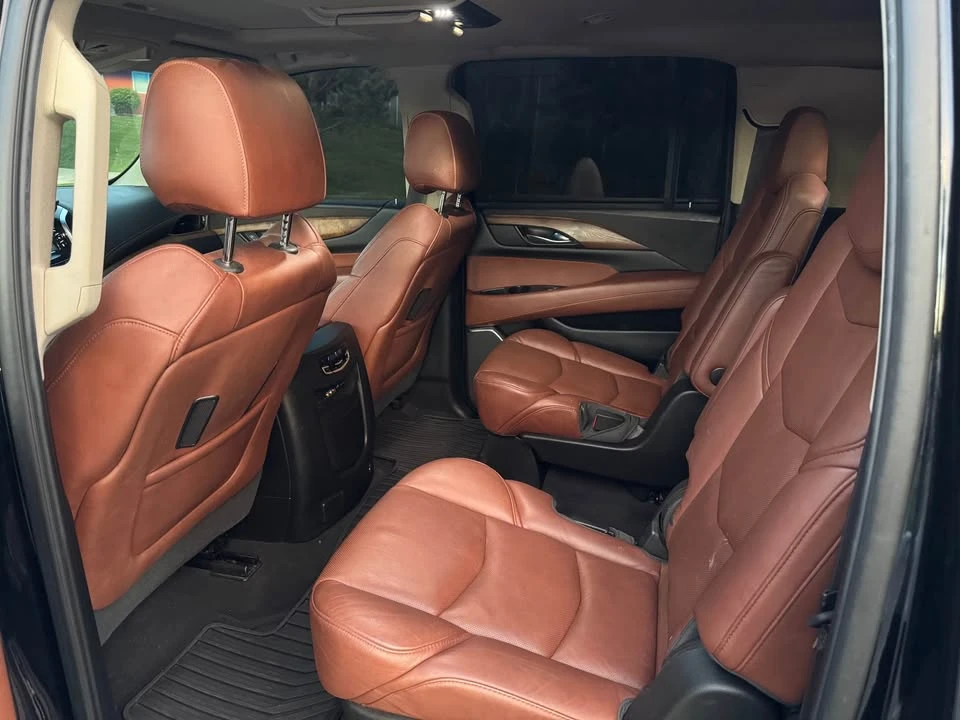 2016 Cadillac Escalade 4th Gen - Image 16 of 21
