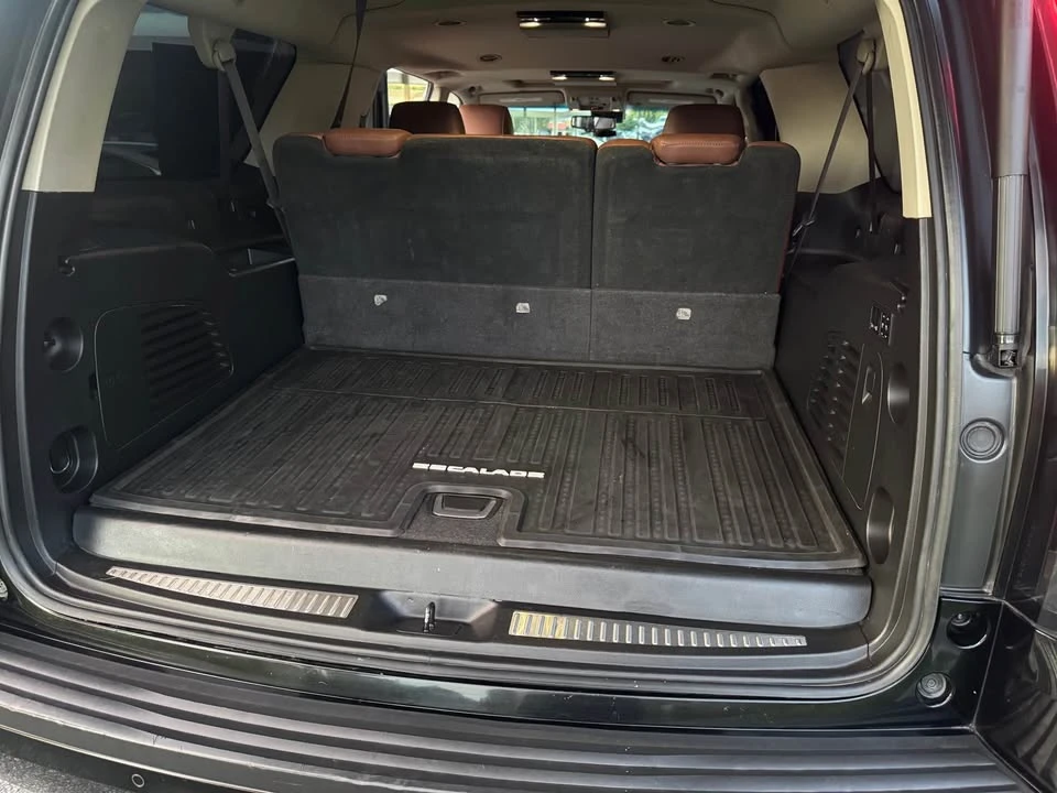 2016 Cadillac Escalade 4th Gen - Image 12 of 21