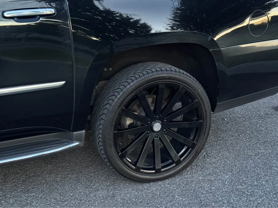 2016 Cadillac Escalade 4th Gen - Image 9 of 21