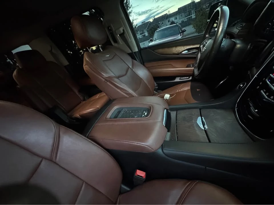 2016 Cadillac Escalade 4th Gen - Image 17 of 21