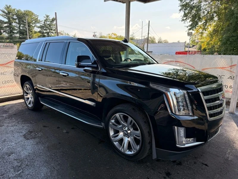 2016 Cadillac Escalade 4th Gen - Image 7 of 12