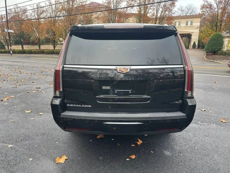 2016 Cadillac Escalade 4th Gen - Image 6 of 12