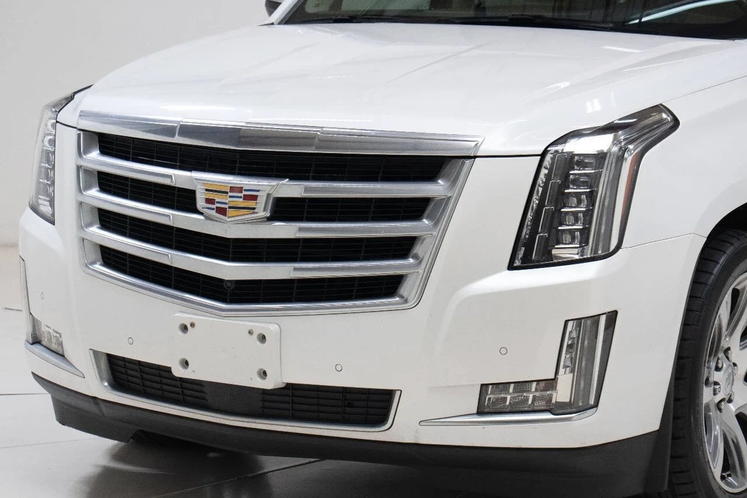 2016 Cadillac Escalade 4th Gen - Image 10 of 12