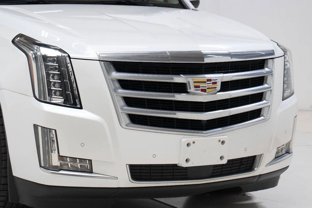 2016 Cadillac Escalade 4th Gen - Image 9 of 12