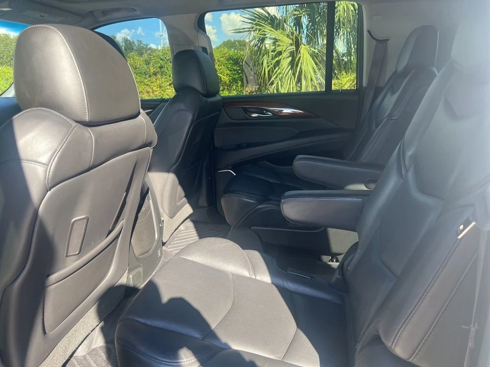 2016 Cadillac Escalade 4th Gen - Image 6 of 7