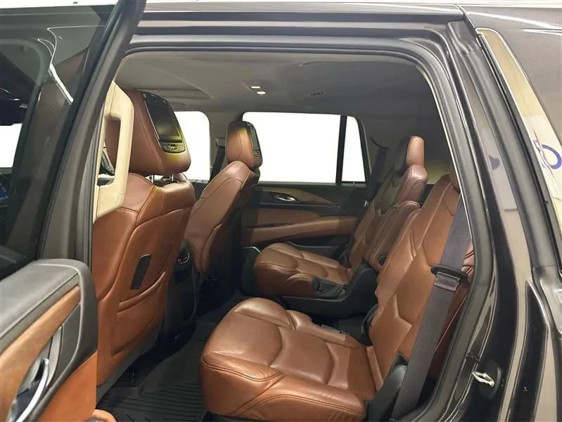 2016 Cadillac Escalade 4th Gen - Image 10 of 12