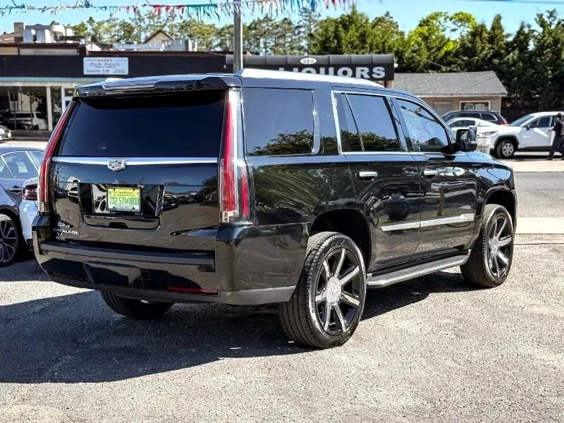 2016 Cadillac Escalade 4th Gen - Image 5 of 12