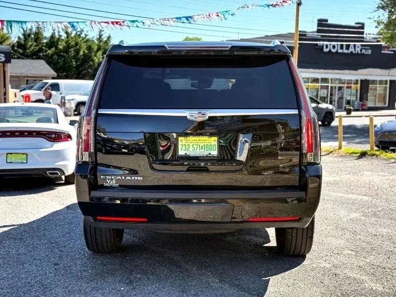 2016 Cadillac Escalade 4th Gen - Image 6 of 12